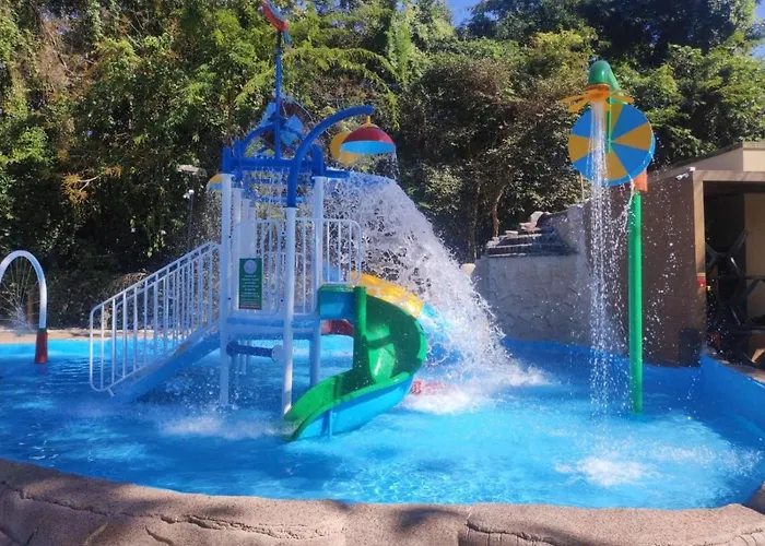 Flat Aldeia Do Lago Agua Termal 406B
